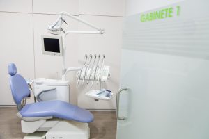 Correa Dental